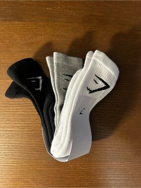 Gymshark Men's Crew Athletic Sock 3-Pack — Black, Gray & White